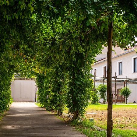 Palazzo San Giovanni Panzió Cava deʼ Tirreni Kültér fotó